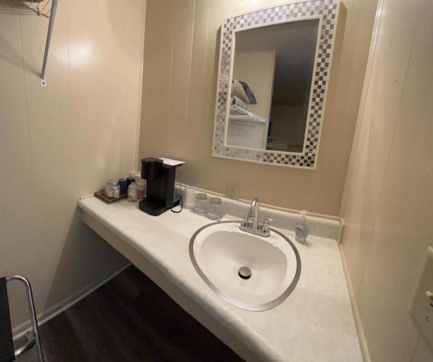 Harper Motel Екстериор снимка